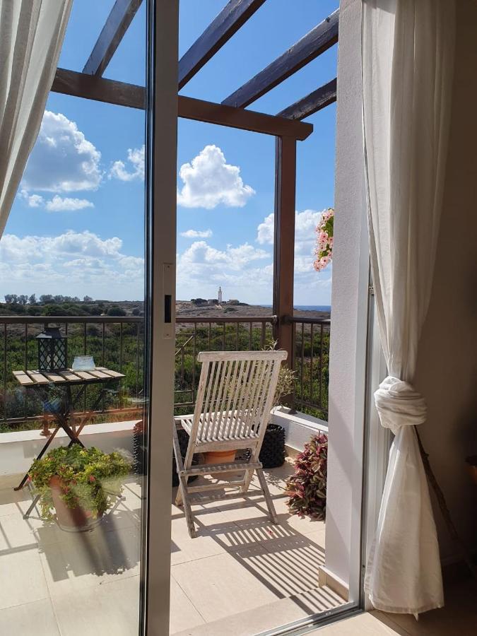 Ancient Paphos - Cozy Place Next To The Sea, Marina, Historical Sites, Buses, Mall, And Market Exterior foto