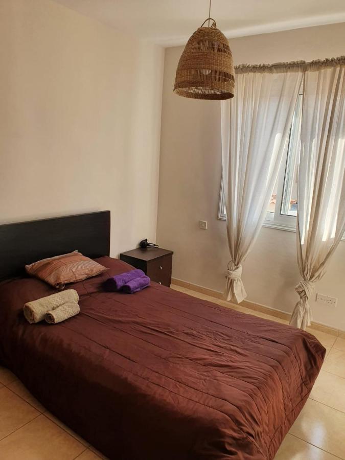 Ancient Paphos - Cozy Place Next To The Sea, Marina, Historical Sites, Buses, Mall, And Market Exterior foto