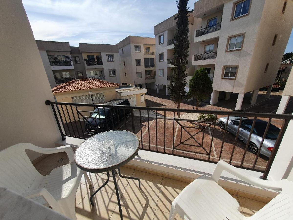 Ancient Paphos - Cozy Place Next To The Sea, Marina, Historical Sites, Buses, Mall, And Market Exterior foto