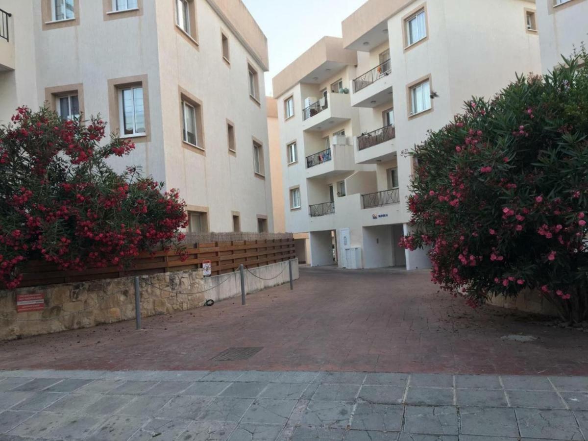 Ancient Paphos - Cozy Place Next To The Sea, Marina, Historical Sites, Buses, Mall, And Market Exterior foto